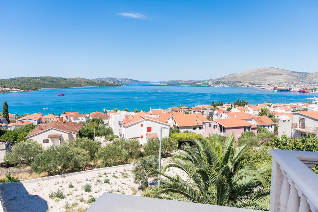 Apartments Bisera Trogir Exterior foto